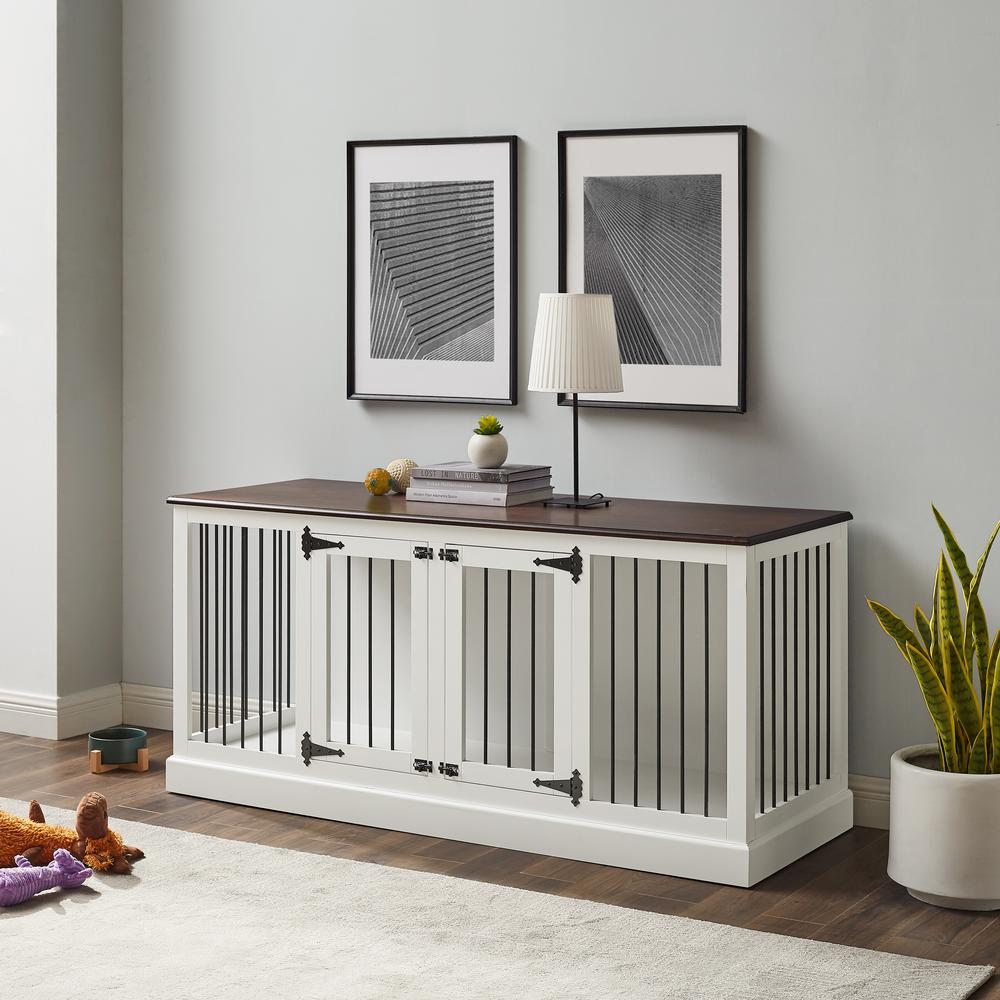Crates & kennels